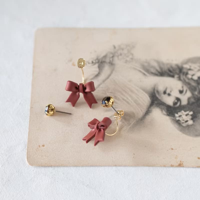 蝴蝶結 軟陶耳環 / 耳夾 / 耳針/ Luminous Red