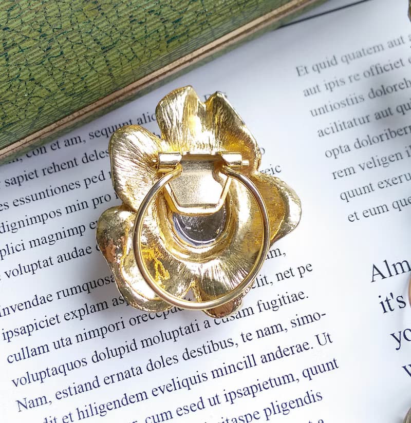 【西洋古董飾品】 雙色調 立體玫瑰 精緻  圍巾夾 絲巾扣 絲巾夾