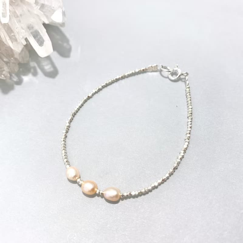 Ops Pearl silver bracelet- 粉膚色/珍珠/誕生石/極簡/純銀/限定