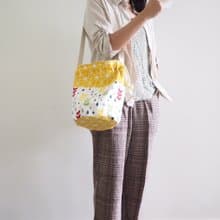 原創手工縫製托特側肩包帆布水桶包 北歐風簡約黃色拼彩色水滴