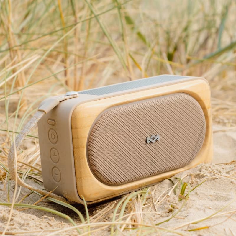 Marley Roots Solar 太陽能攜帶型防水藍牙喇叭 奶油白