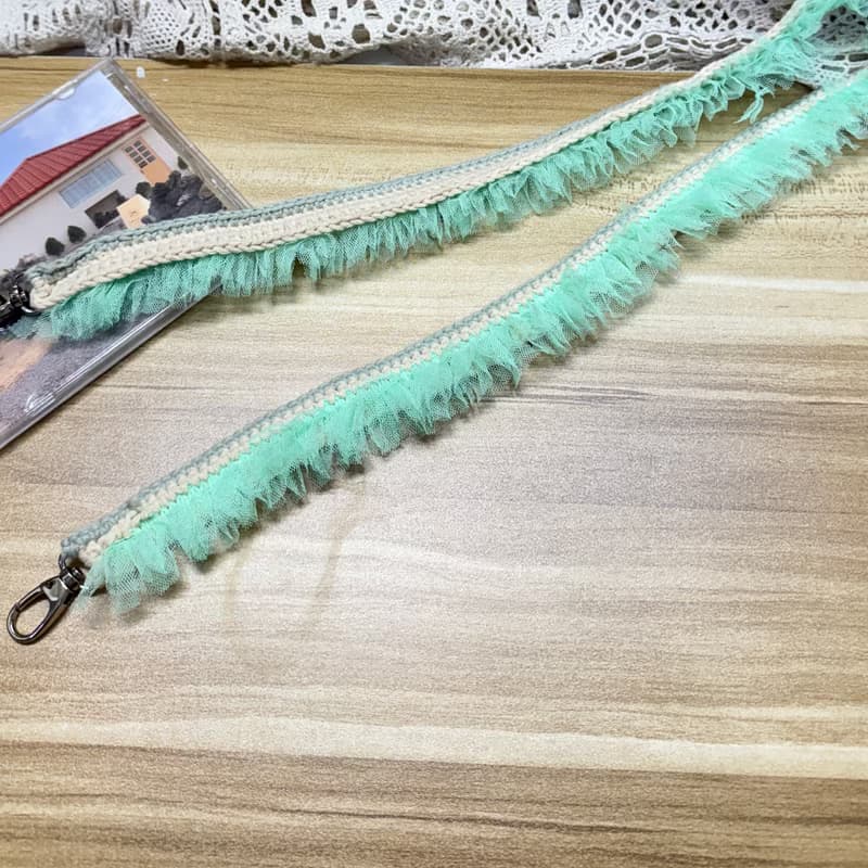 MUMU 闆娘設計 微糖奶霜 x 薄荷巧克力 鉤織蕾絲手機繩 掛脖款