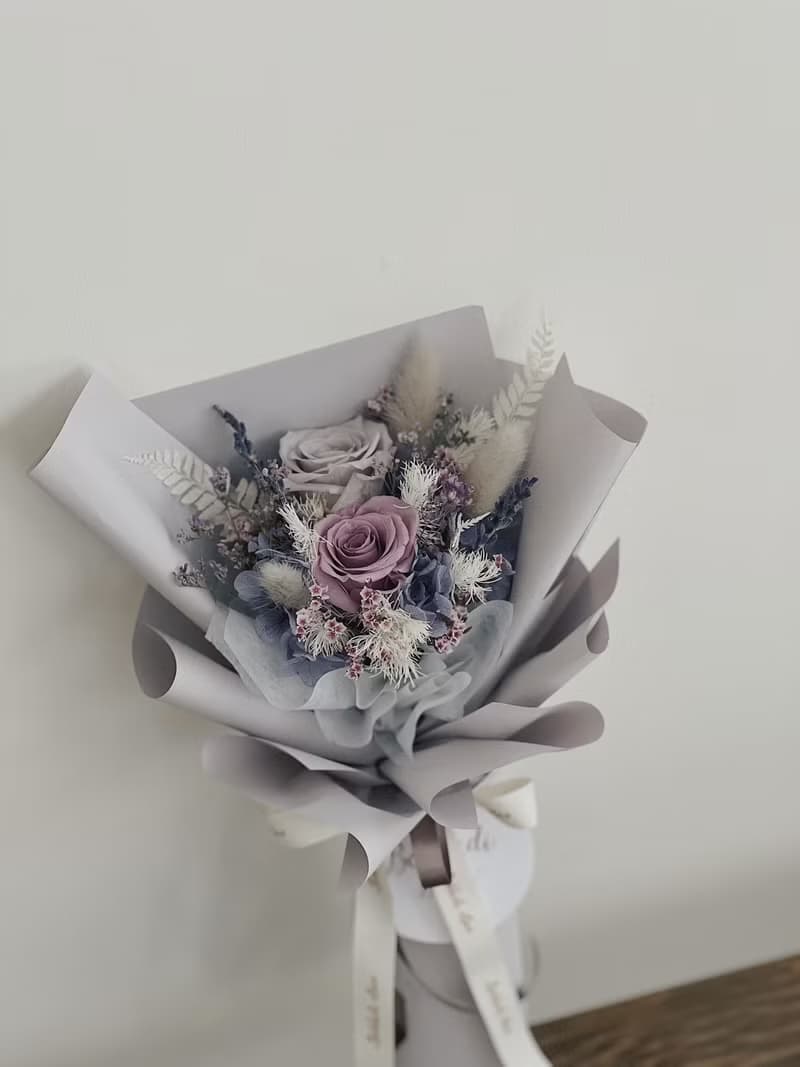 【永生玫瑰花花束】• 情人節/永生玫瑰花/永生玫瑰花花束/玫瑰花