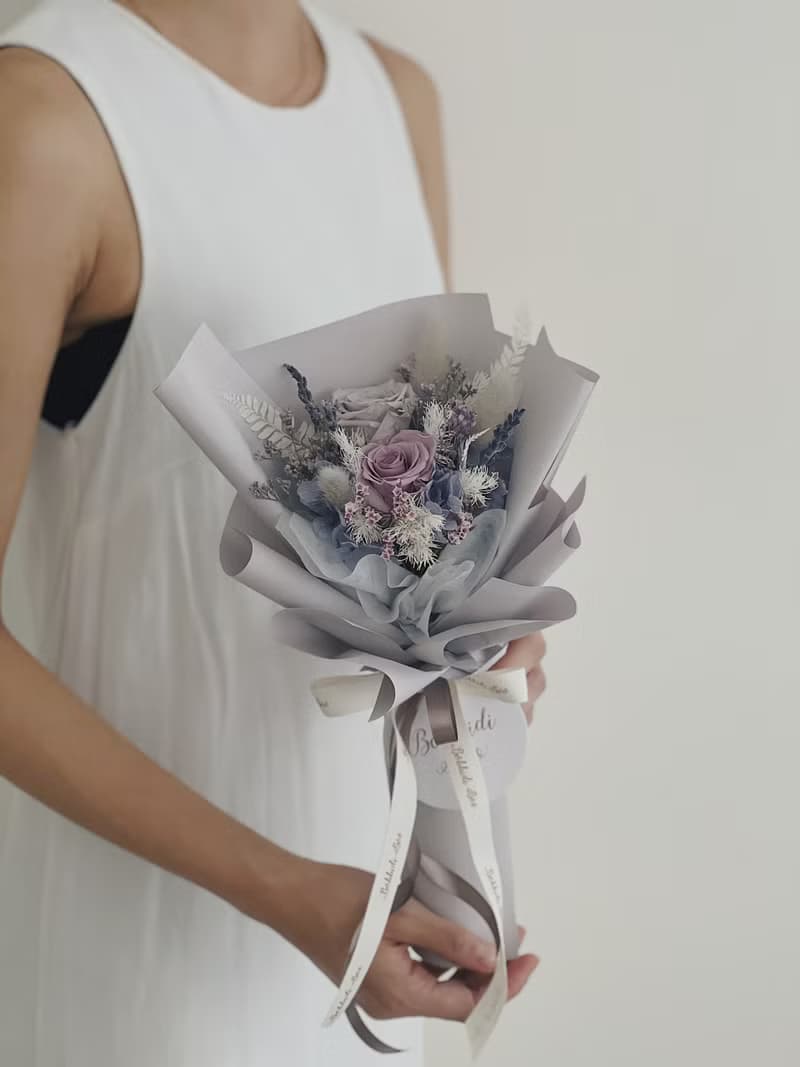 【永生玫瑰花花束】• 情人節/永生玫瑰花/永生玫瑰花花束/玫瑰花