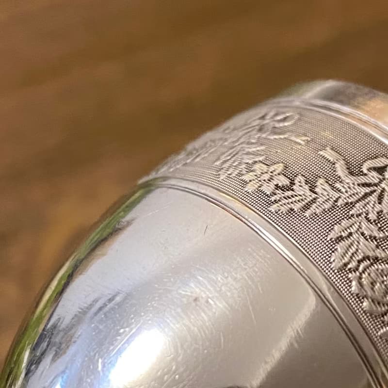 法國路易十六風格 蝴蝶結花卉紋飾 純銀杯
