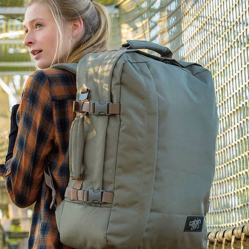 CabinZero 英國輕旅登機後背包44L(登機包/旅行包)