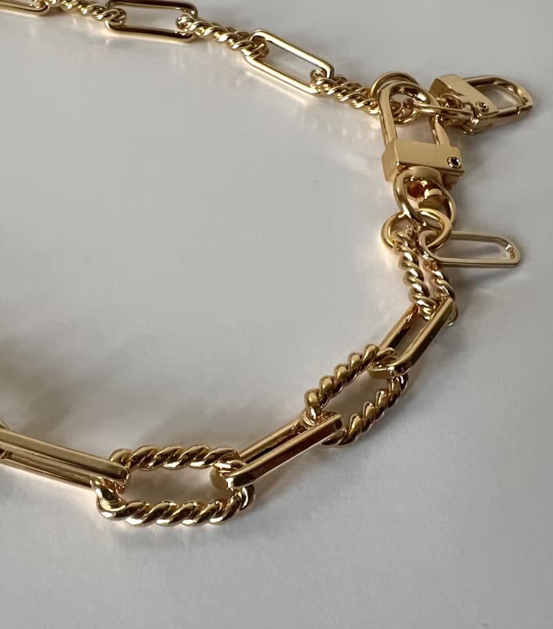 - Hvy Hven - 手機鍊 / 手鍊 / 手機掛鏈 / iPhones 16