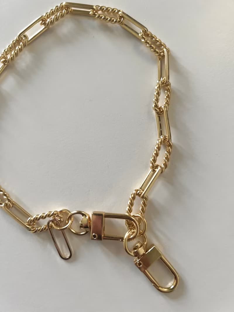 - Hvy Hven - 手機鍊 / 手鍊 / 手機掛鏈 / iPhones 16