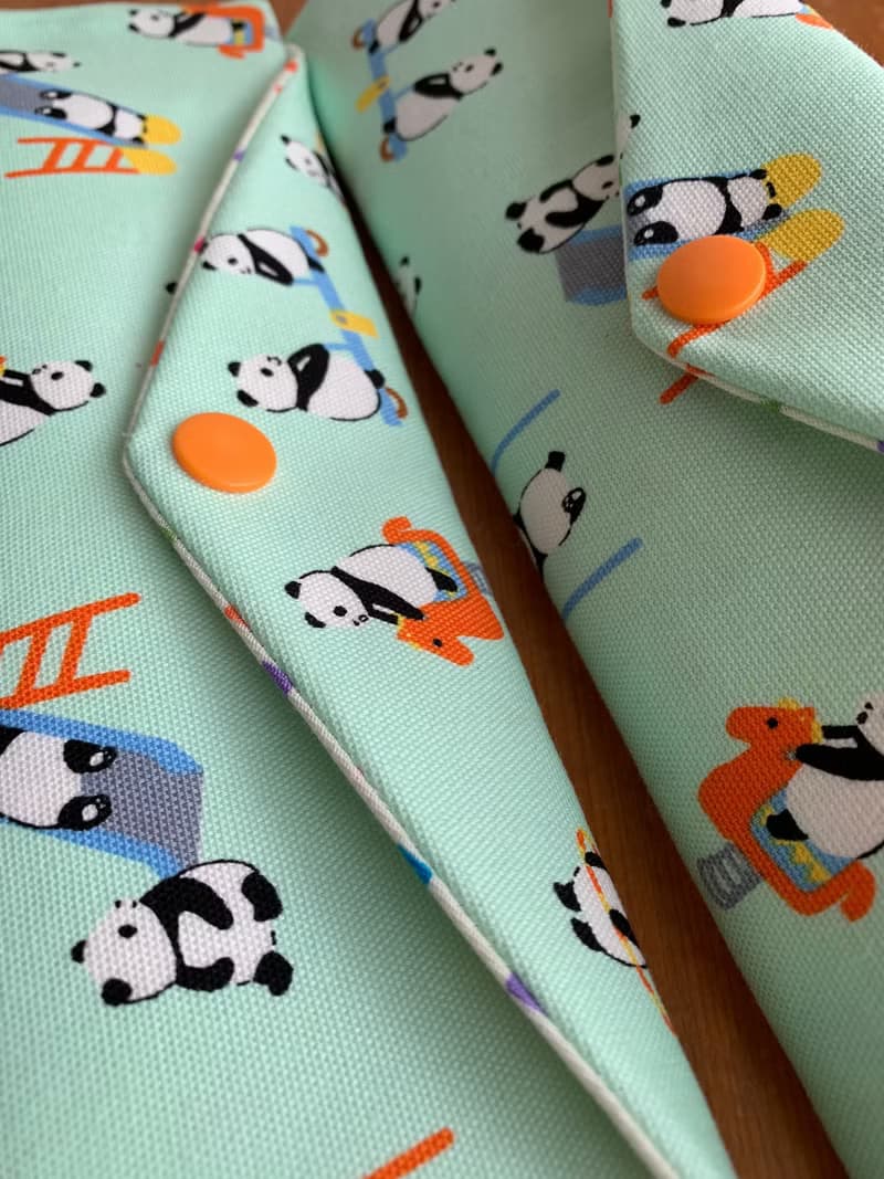 文青風環保筷袋  圓圓愛運動 淺綠 手作餐具袋.交換禮物.嚴選最