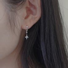 Single star Earrings - Silver