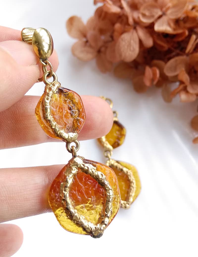 Vintage Jewelry 西洋古董飾品 琥珀色調 雙面 垂墜 夾式耳環