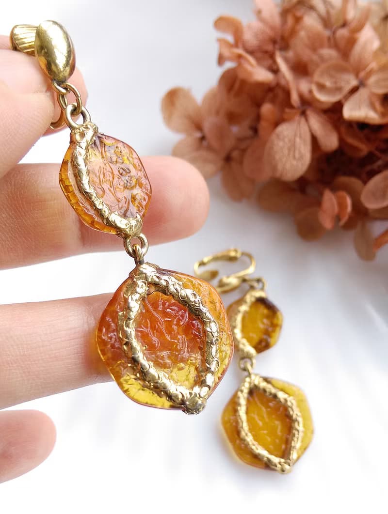 Vintage Jewelry 西洋古董飾品 琥珀色調 雙面 垂墜 夾式耳環