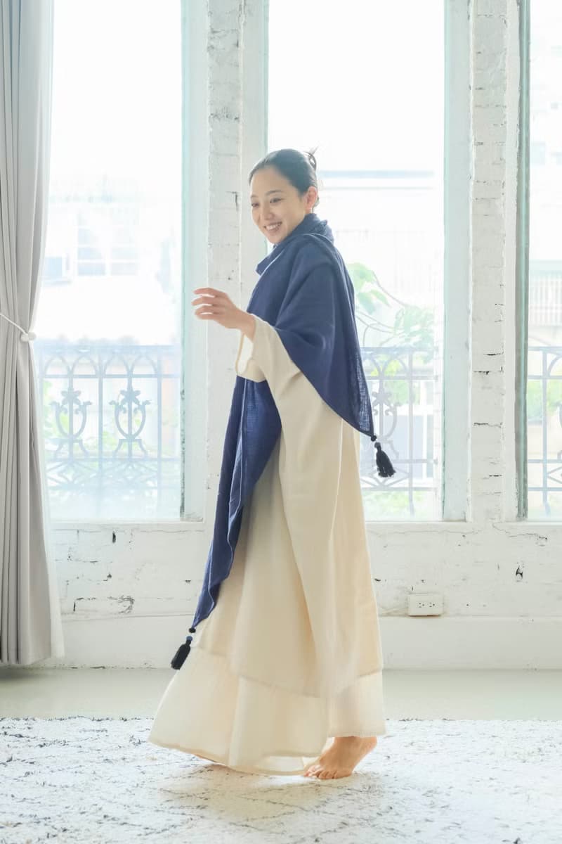 OMAKE 雙層紗流蘇圍巾 墨水藍