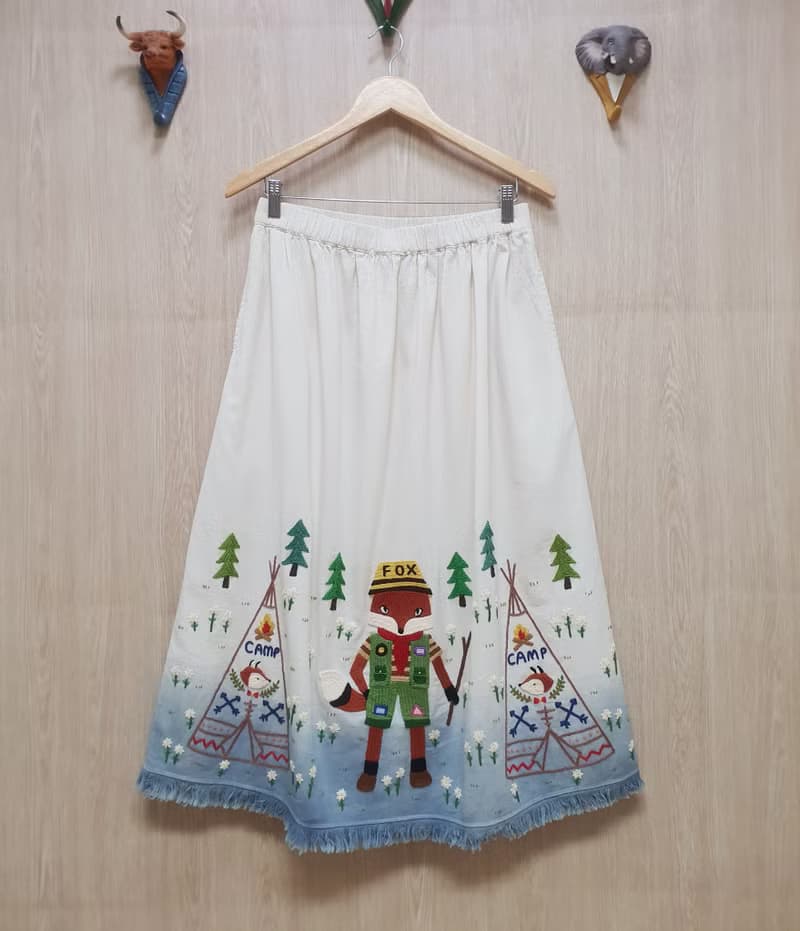 手繡裙 棉布 花卉 兔子 蘑菇 雲朵 彩虹
