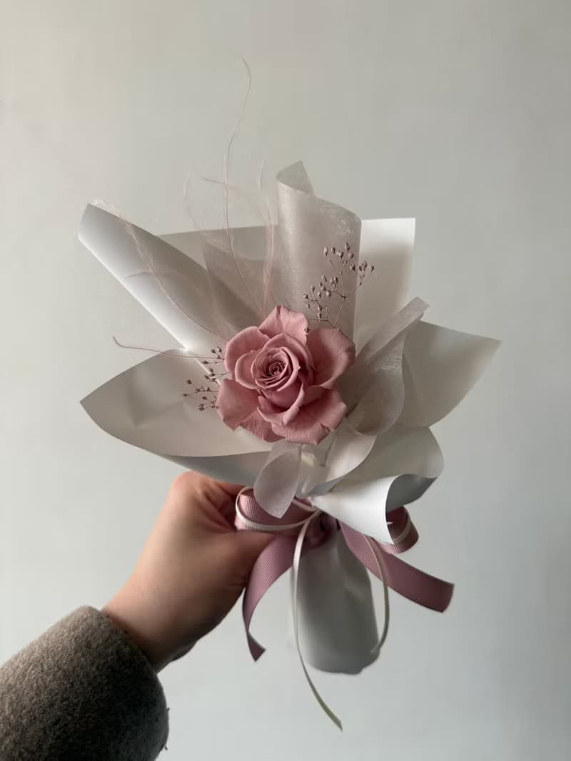 永生玫瑰花束 單朵花束 情人節花束