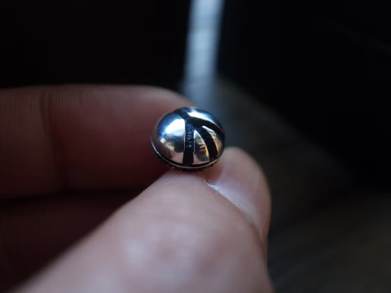 蓮生系列【沃德皮斯】925純銀耳環 (單個) |和平符號 聖誕禮物