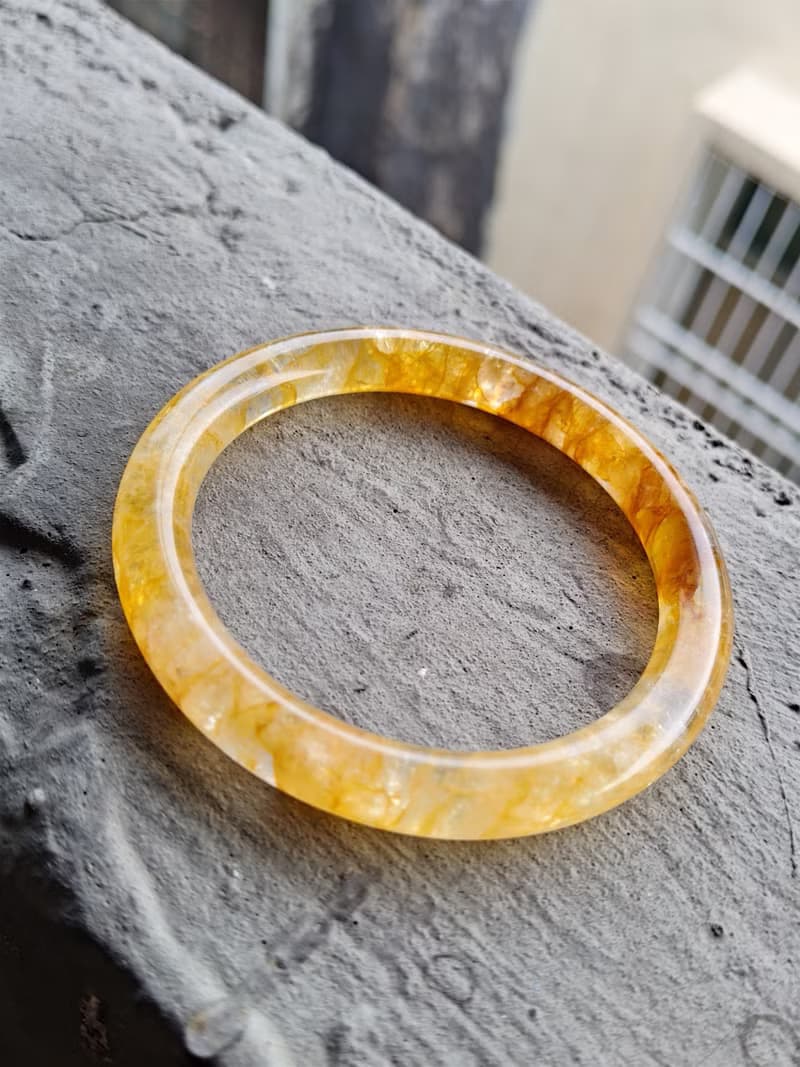 Miss feng天然石-天然黃膠花玉手鐲