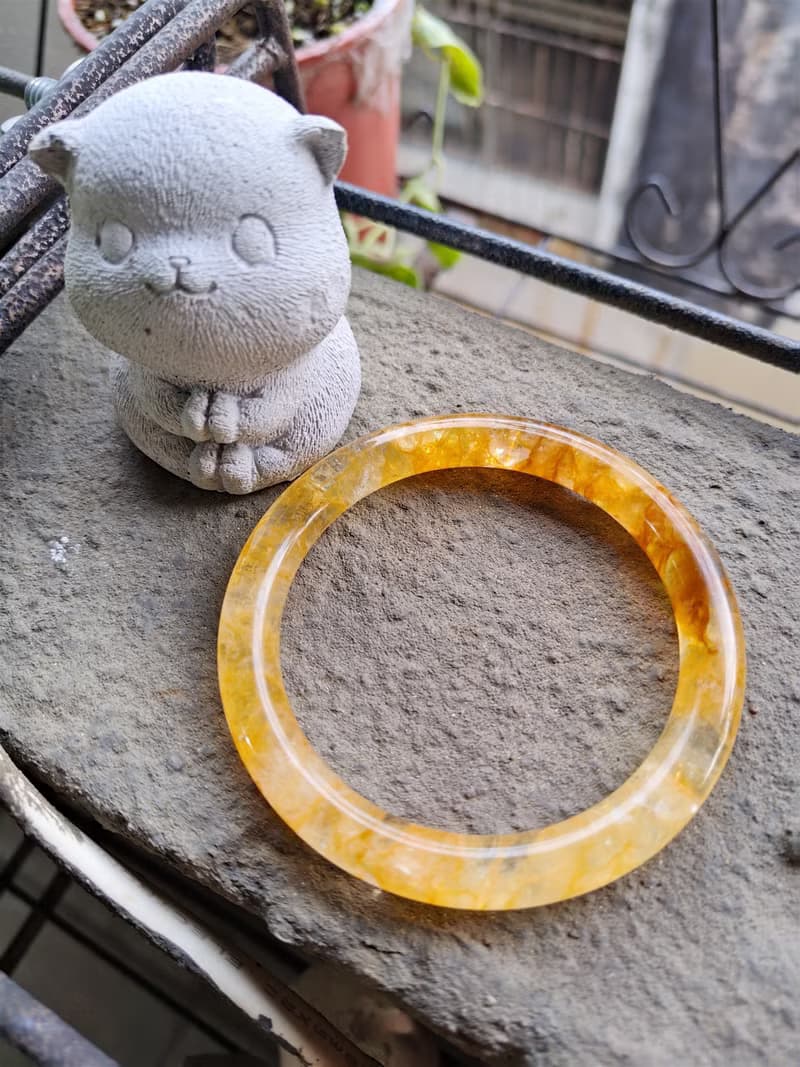 Miss feng天然石-天然黃膠花玉手鐲