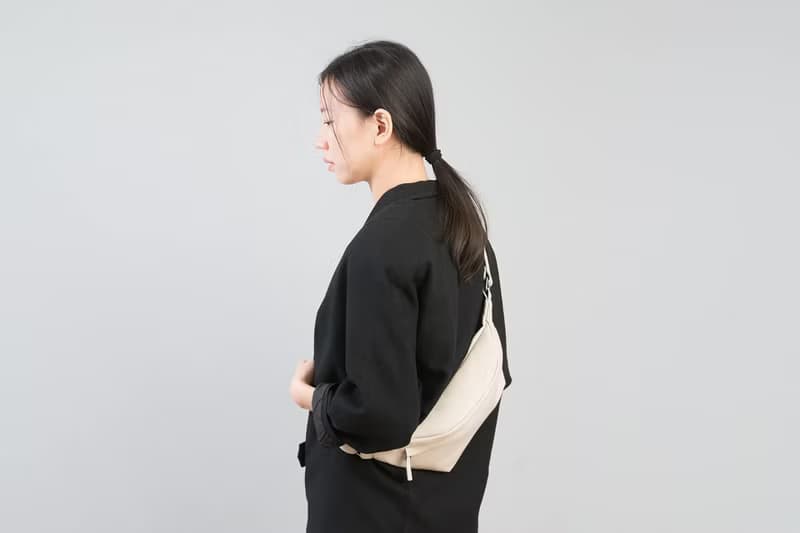 手工真皮落葉船型小腰包 | 卡扣式背帶 | 米白 橄欖黃 岩石灰 |