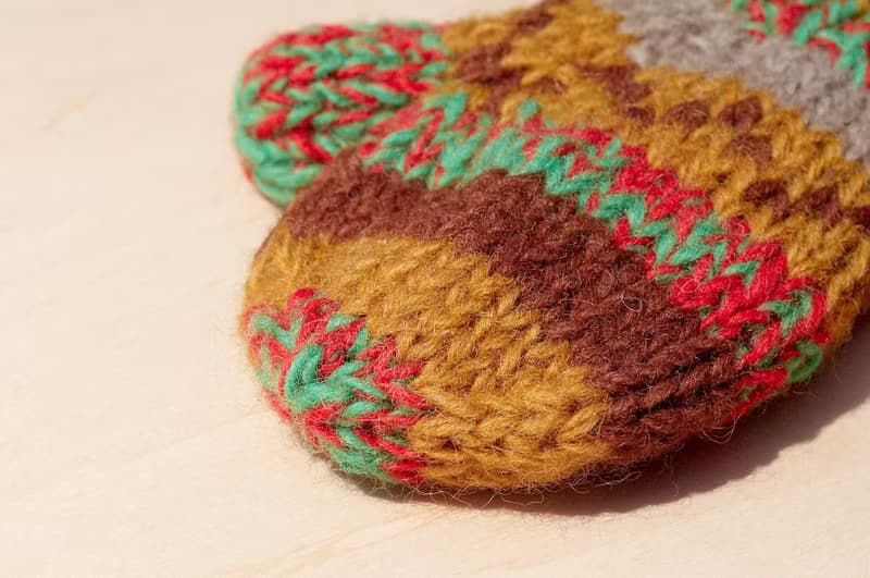 限量一件針織純羊毛保暖手套 / 兒童手套 / 童手套 / 內刷毛手套 / 針織手套 / 拳擊手套 - 東歐 混色沙漠色調條紋