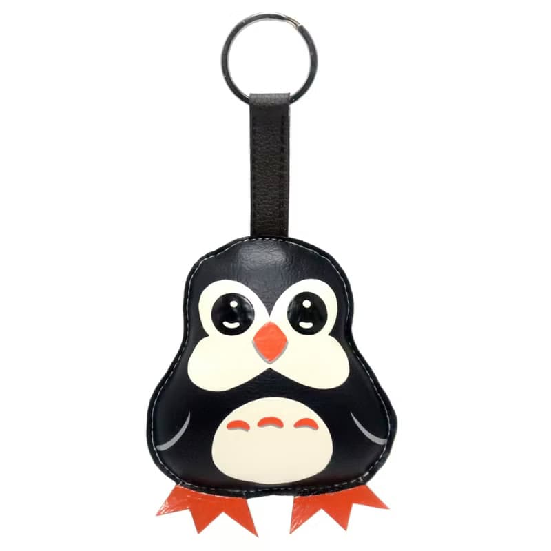 Penguin keychain, gift for animal lovers add charm to your bag.