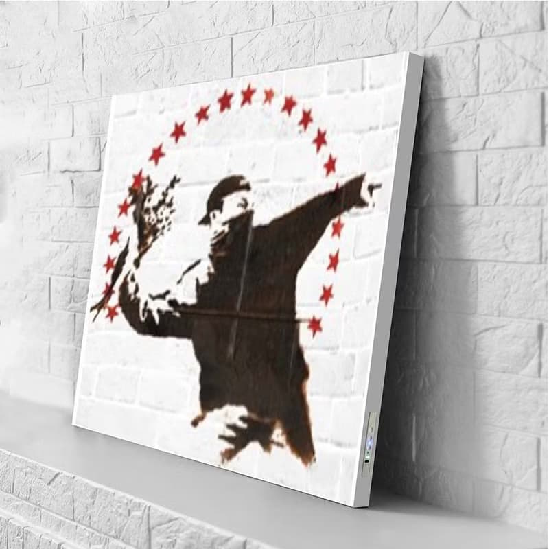【英國 Banksy】藍牙畫布音箱 聯名款 Love In The Air-擲花者