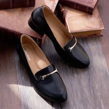 金屬飾釦真皮低跟樂福鞋 紳士黑