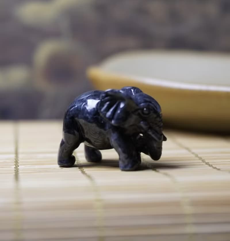 【吉象如意】烏雞翡翠大象擺飾 | 天然緬甸玉A貨翡翠 | 送禮