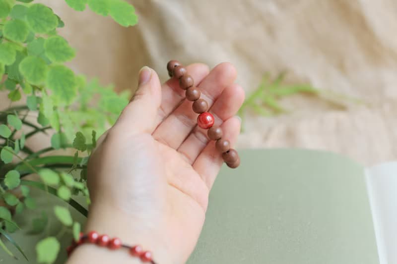 壹染指香品 | 香珠手串 | 天然高含量帝王硃砂配珠