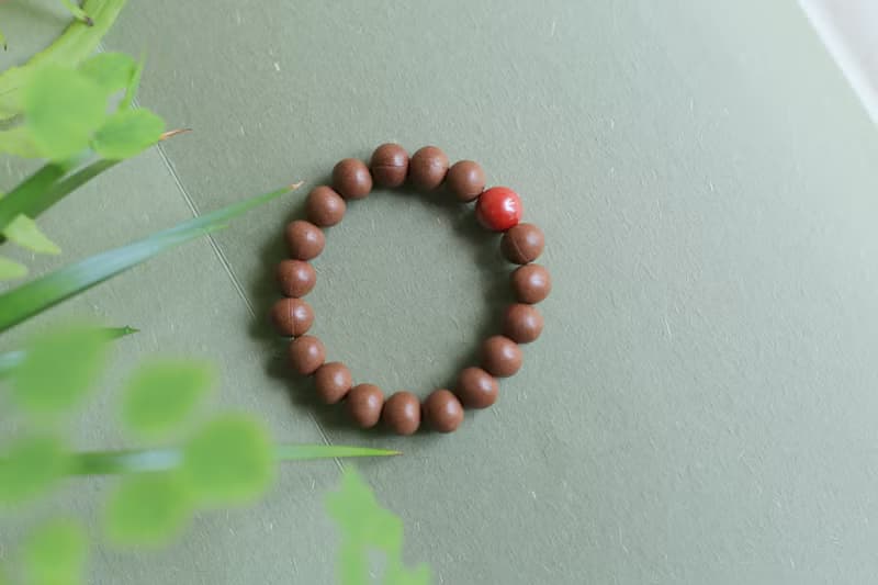 壹染指香品 | 香珠手串 | 天然高含量帝王硃砂配珠