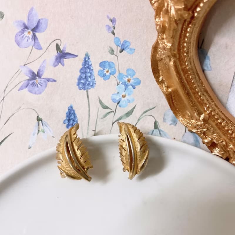 【西洋古董飾品】沙金葉脈羽毛 立體精緻細膩紋理 耳環耳夾