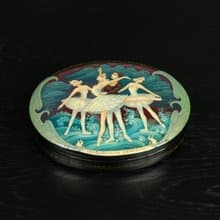 Swan Lake ballet lacquer box Mariinsky Christmas Gift Wrapping