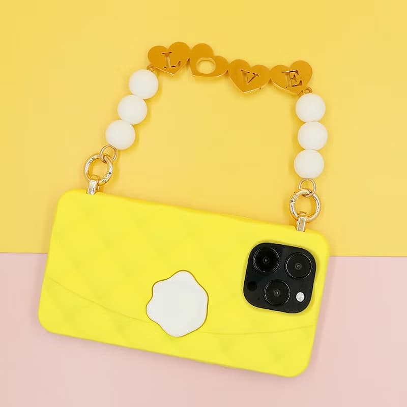 【Candies】iPhone 14 系列 - 經典小香風晚宴包 Love 黃 手機殼