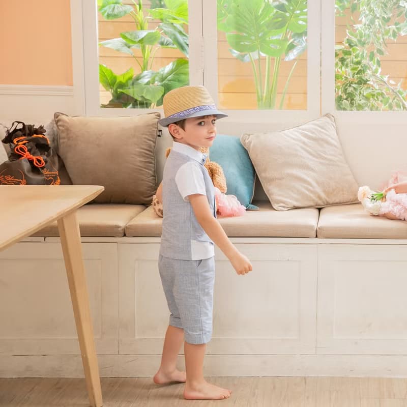 Charles系列天空藍小格背心短褲組