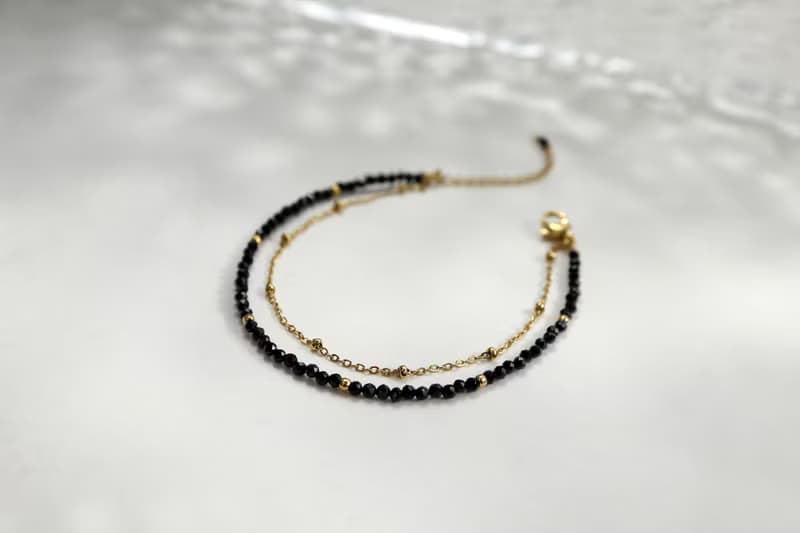 黑暗相擁。尖晶石手鍊