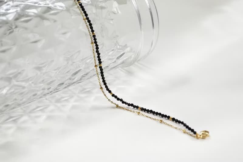 黑暗相擁。尖晶石手鍊