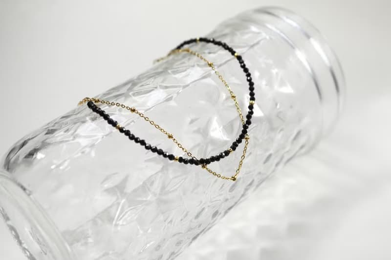 黑暗相擁。尖晶石手鍊