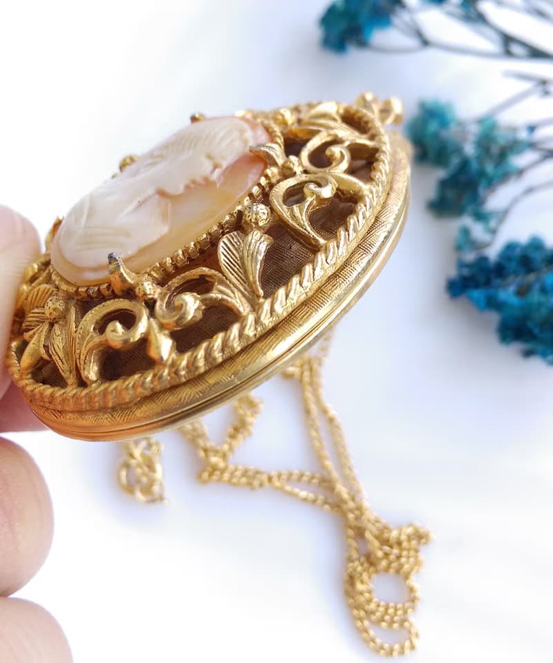 Vintage Jewelry 西洋古董飾品 FLORENZA CAMEO locket 項鍊