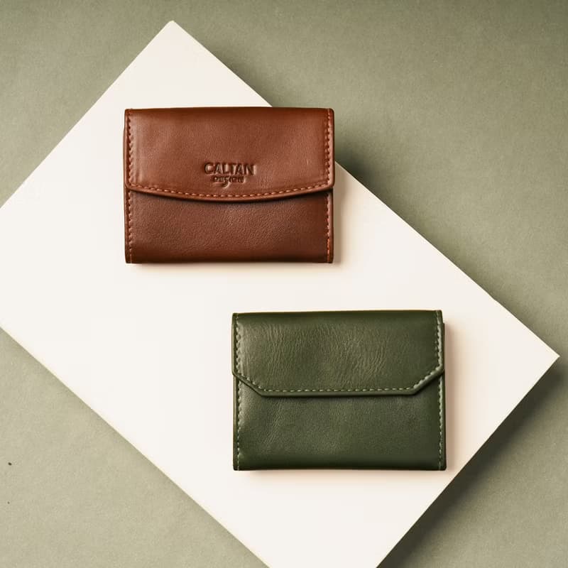 【24hr快速出貨】序曲文藝雙扣真皮三折短夾-兩色(075334)