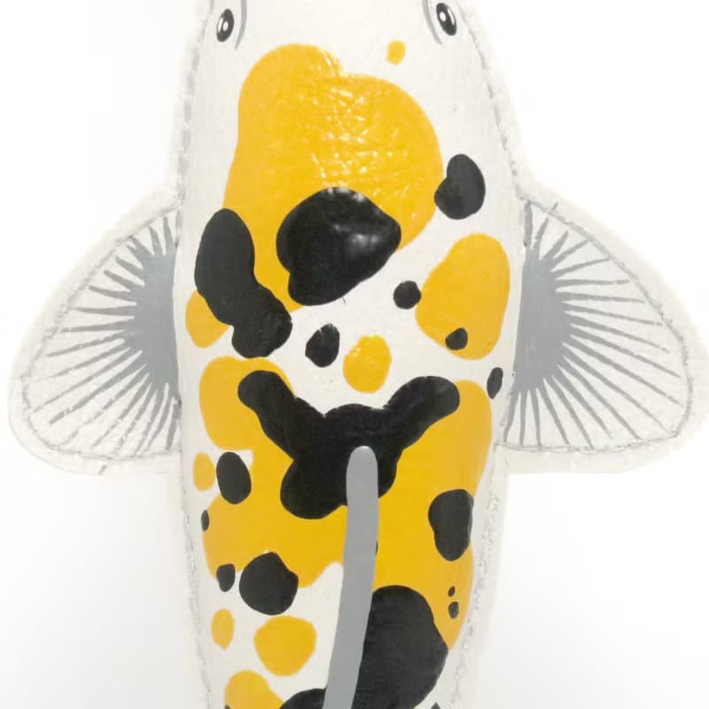 Koi Fish keychain, gift for animal lovers add charm to your bag.