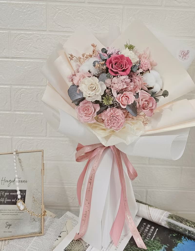 永生玫瑰花束 謝師花束 畢業花束 求婚花束 母親節 生日 情人節