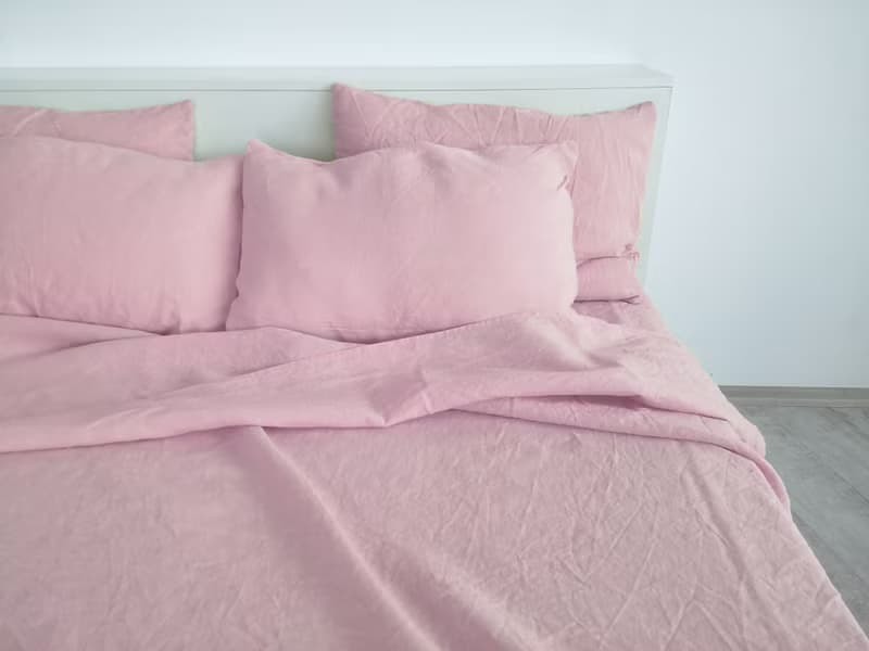 Sakura pink linen sheet set / Flat+fitted sheet+2 pillowcases / Pink bedding