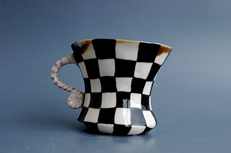 Porcelain mug Painted black and white check Cheshire cat Dancing mug Wonderland