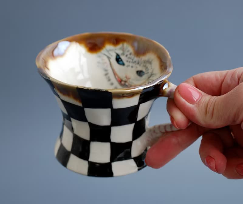 Porcelain mug Painted black and white check Cheshire cat Dancing mug Wonderland