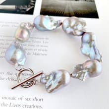 オイスターバロックパールのブレスレット シルバー　中粒　１点のみ