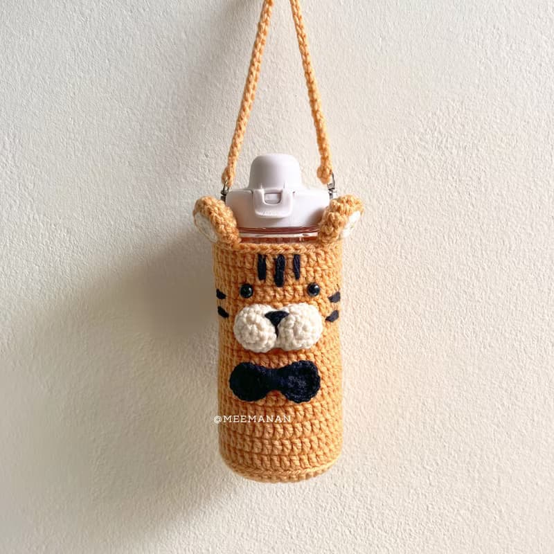Cute Tiger -Friendly Drink Bag with Crochet Design for Bottles
