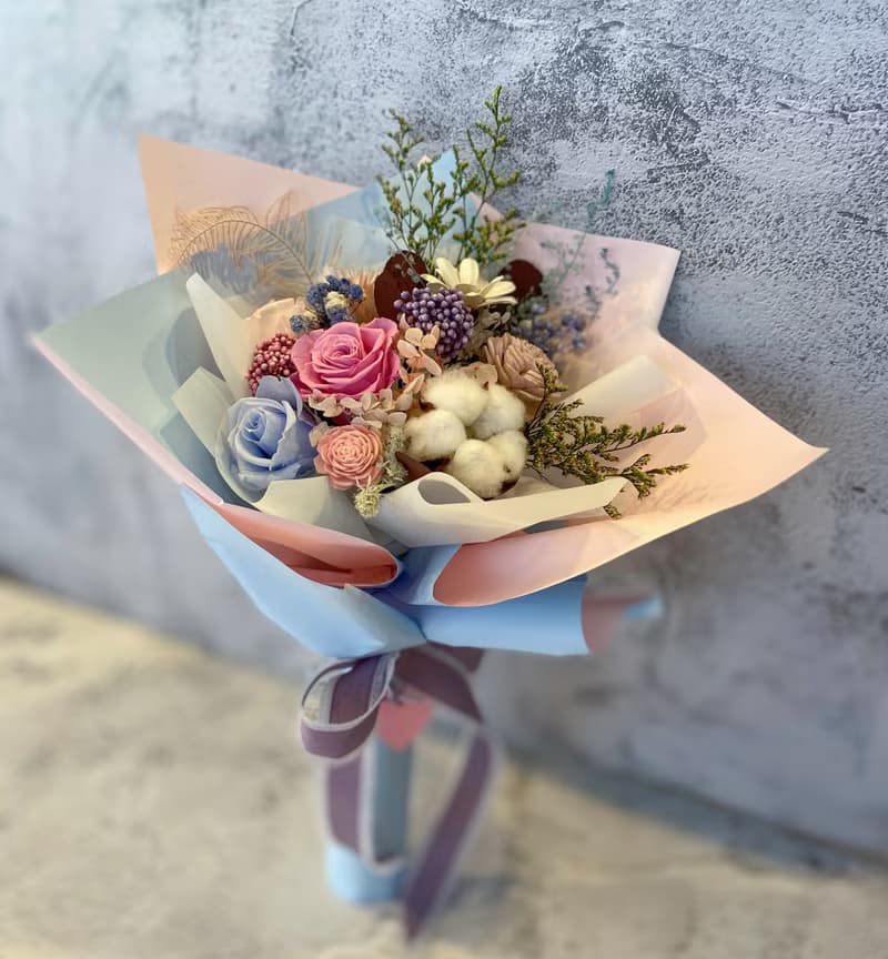 永生玫瑰花束 畢業花束 情人節花束 韓式花束 祝賀 禮物