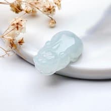 【招財神獸】冰綠種翡翠貔貅吊飾 | 天然緬甸玉翡翠A貨