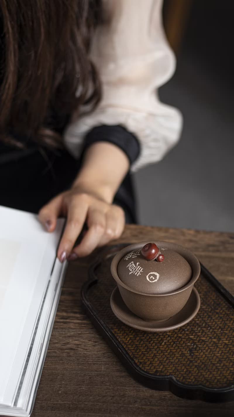 送禮紫砂壺茶壺清韵 盖碗140cc 创意十足 以橡果为钮 粉浆红色 橡