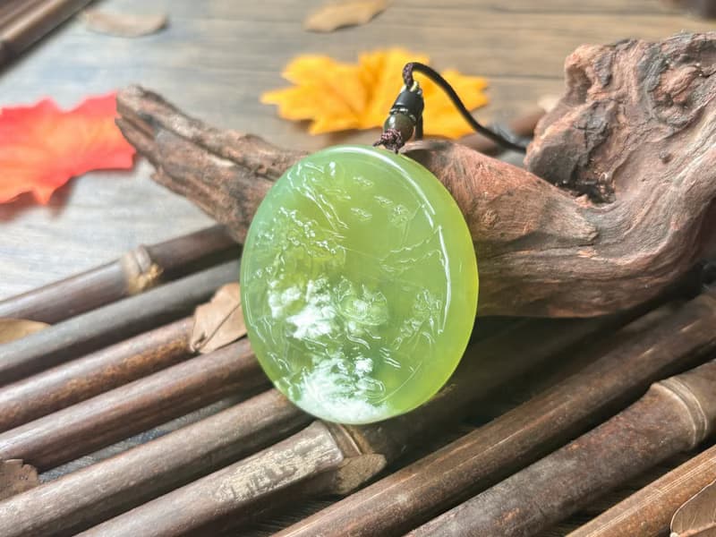 【一物一圖】天然岫玉 青提奶蓋山水雙面雕刻圓牌吊墜 手編繩項鍊